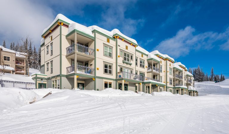 Silver Star Stays - Creekside