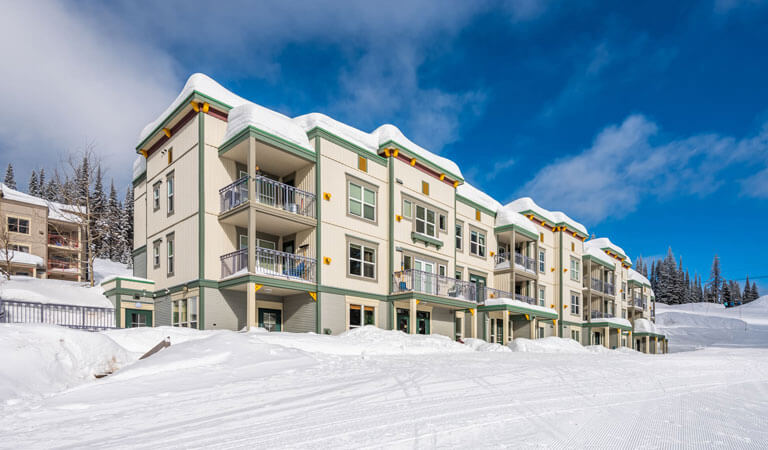 Silver Star Stays - Snowbrush